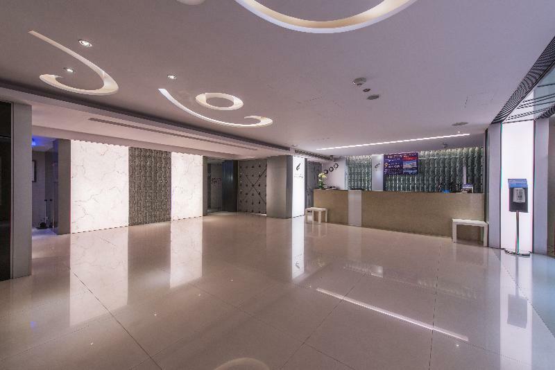 Forward Hotel Taipei Nangang Luaran gambar